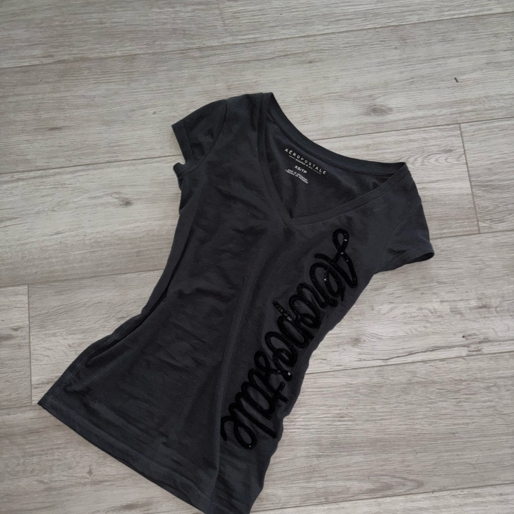 Aeropostale Black Short Sleeve V-Neck Logo Tee